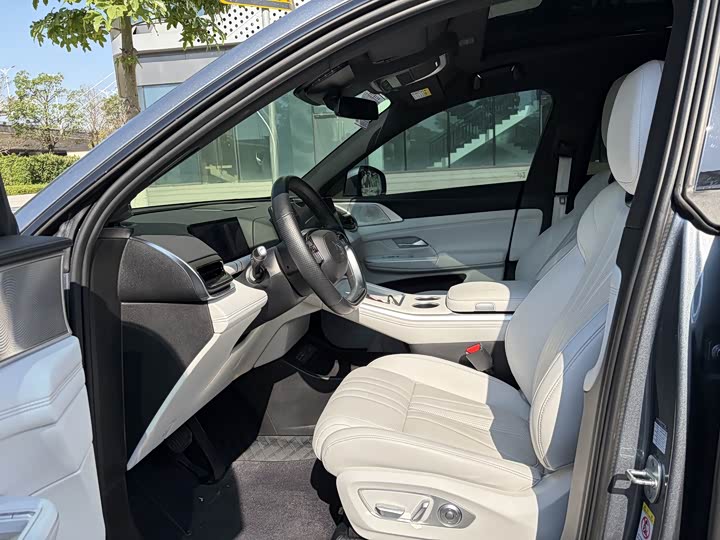 Фото 4 - XPeng G9