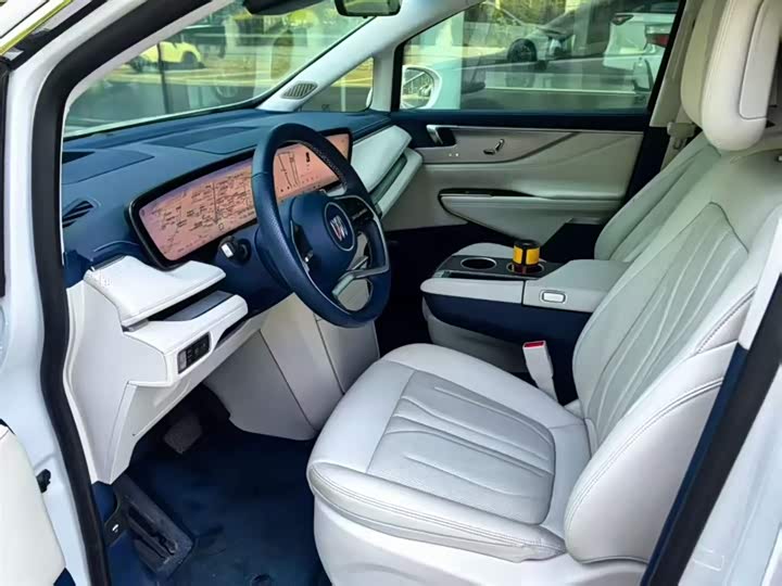 Фото 6 - Buick GL8 Hybrid