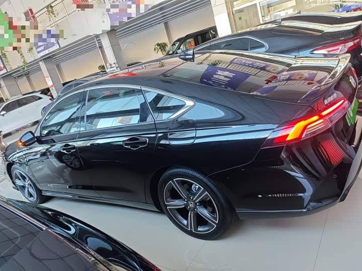 Фото 5 - Honda Inspire Hybrid