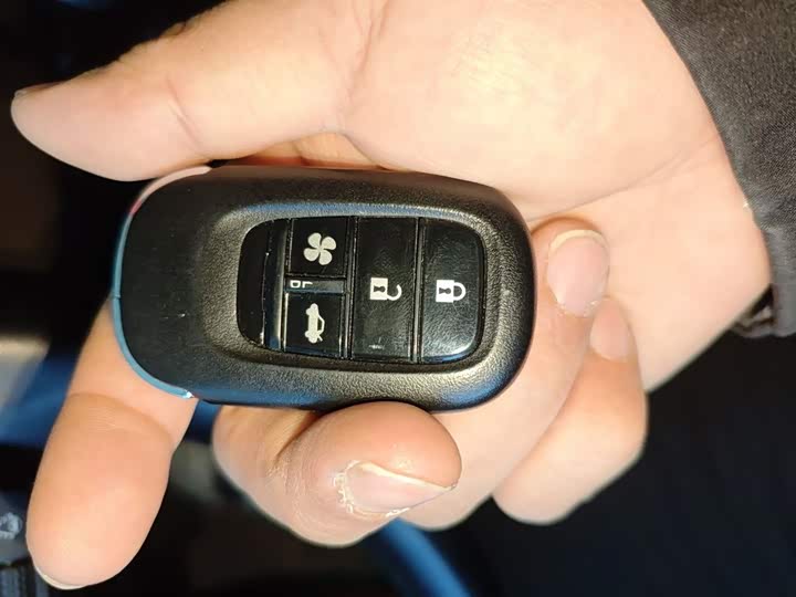 Фото 9 - Honda Inspire Hybrid