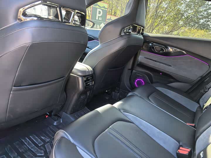 Фото 9 - GAC Trumpchi Empow R