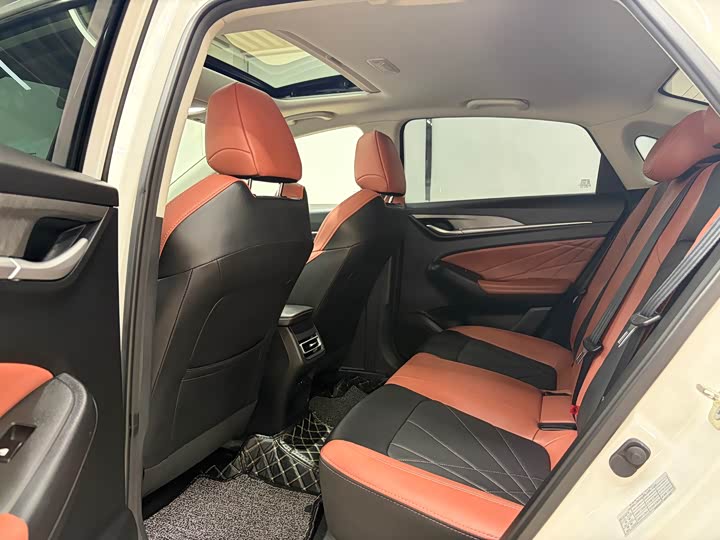 Фото 5 - Changan Eado Plus