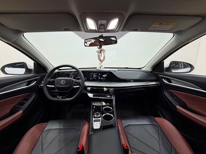 Фото 6 - Changan Eado Plus