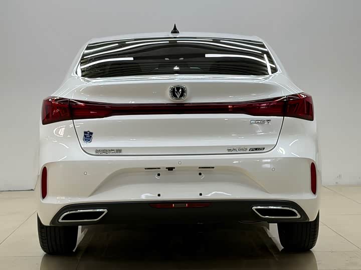 Фото 8 - Changan Eado Plus