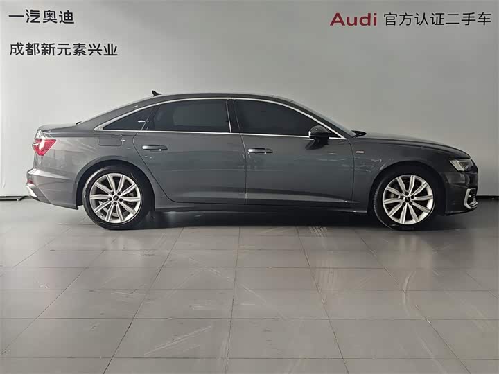 Фото 3 - Audi A6L