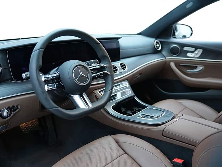 Фото 6 - Mercedes-Benz E-Class Hybrid