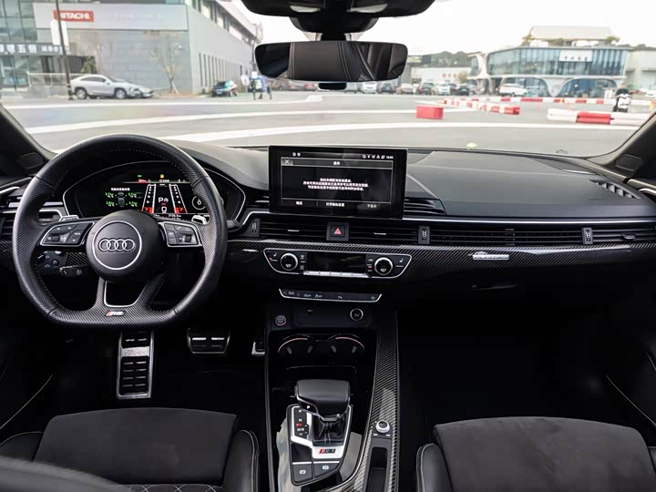 Фото 7 - Audi RS 5