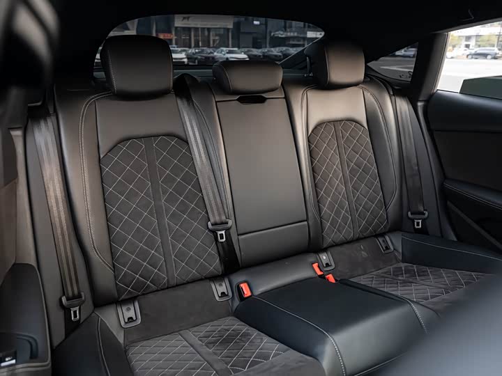 Фото 8 - Audi RS 5