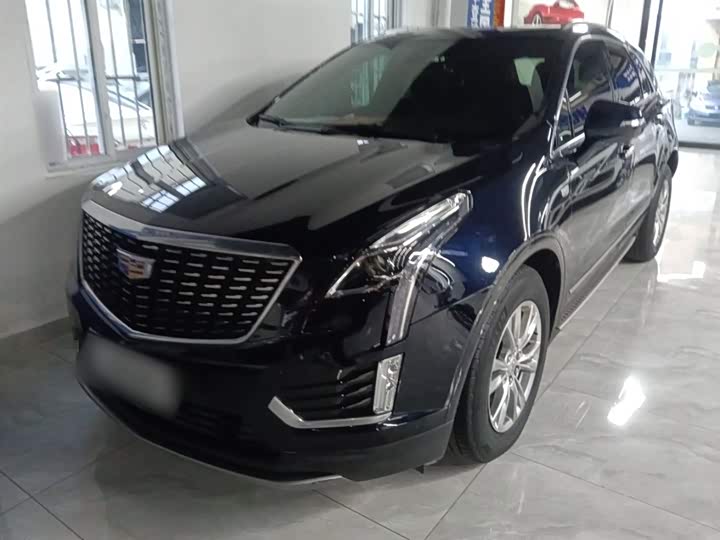 Фото 1 - Cadillac XT5