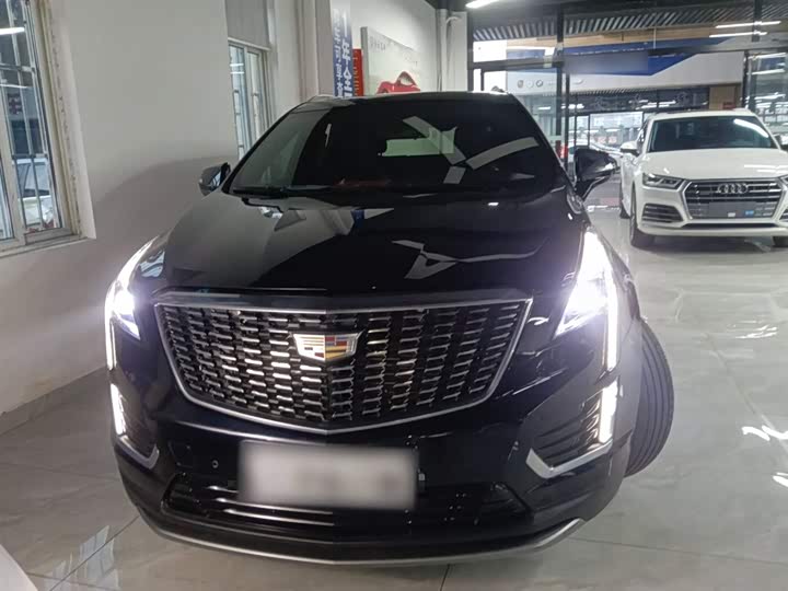 Фото 3 - Cadillac XT5