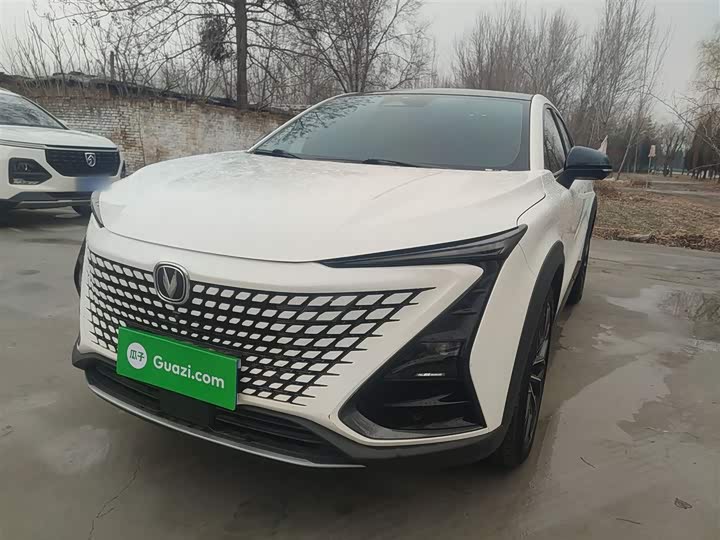 Фото 2 - Changan UNI-T