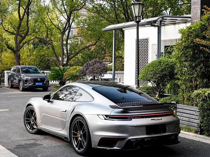 Фото 7 - Porsche 911