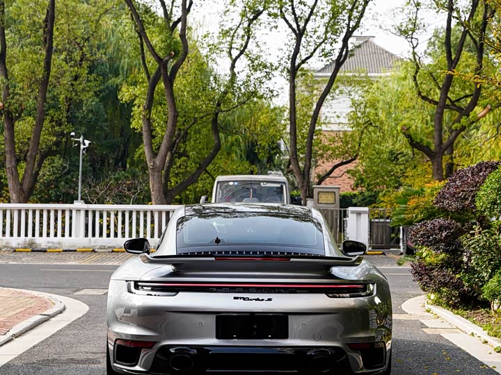 Фото 8 - Porsche 911