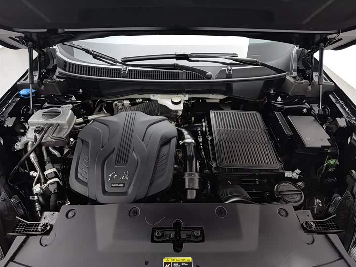 Фото 6 - Hongqi HS3 Hybrid