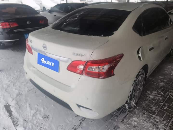 Фото 3 - Nissan Sylphy