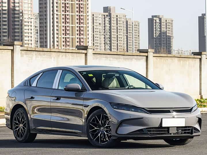 Фото 2 - BYD Han