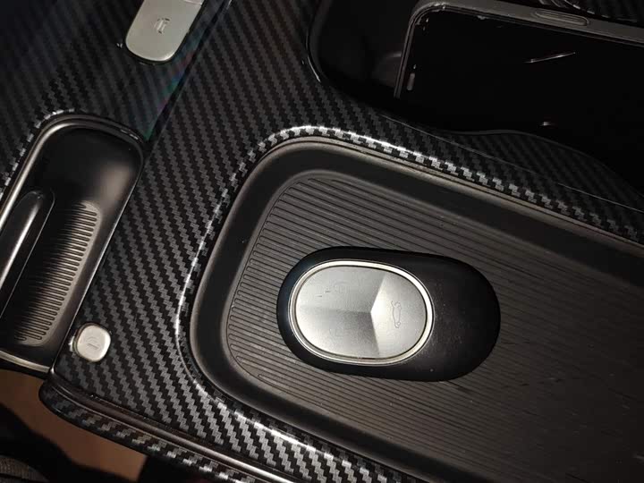 Фото 9 - Nio ET5T