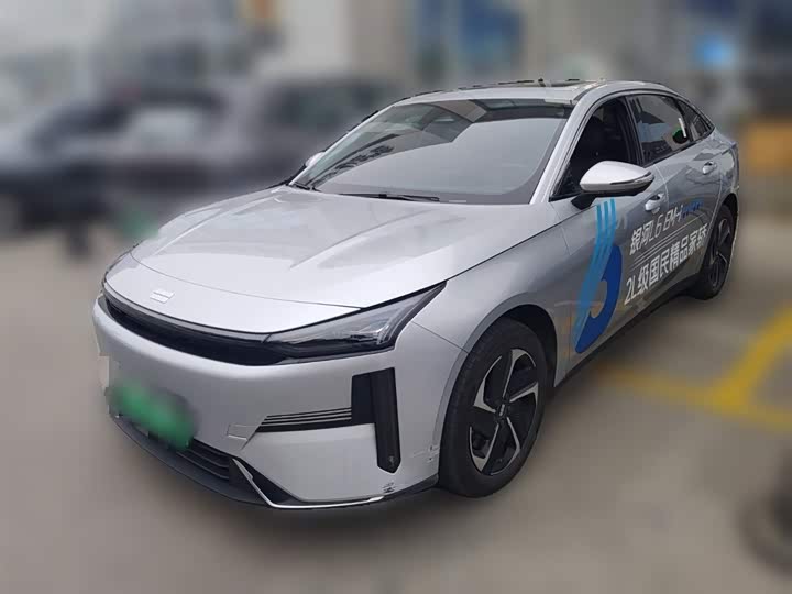 Фото 3 - Geely Galaxy L6