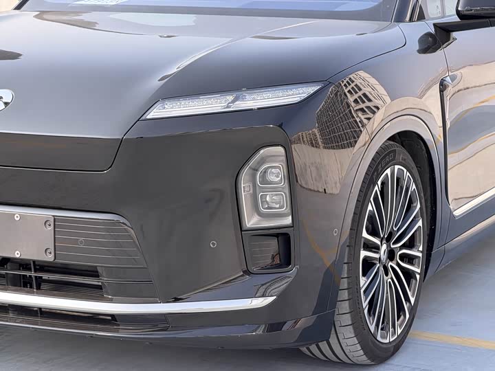 Фото 5 - Nio ES8