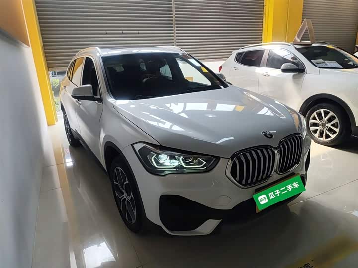Фото 4 - BMW X1