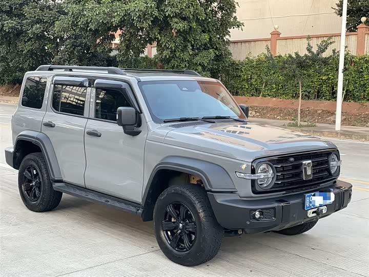 Фото 2 - Tank 300