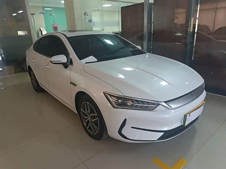 Фото 4 - BYD Qin Plus
