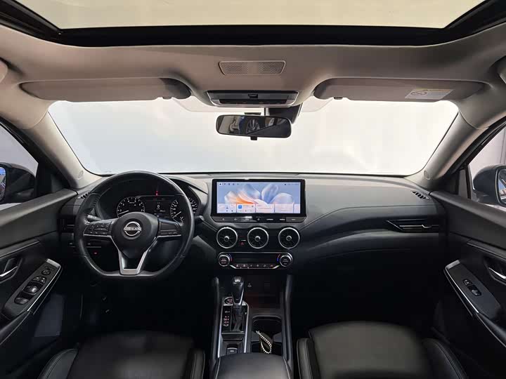 Фото 4 - Nissan Sylphy