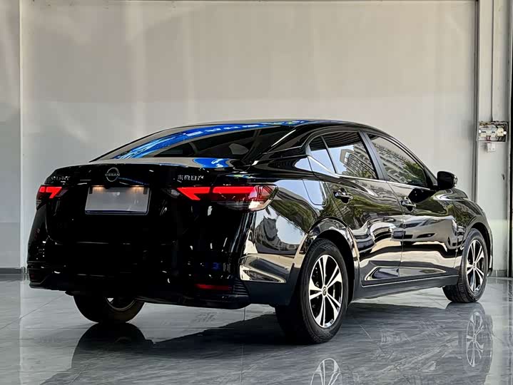 Фото 7 - Nissan Sylphy