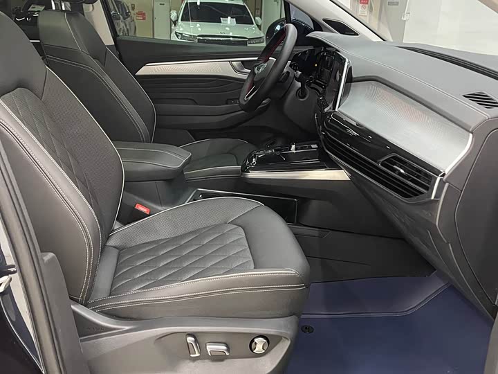 Фото 9 - Volkswagen Talagon