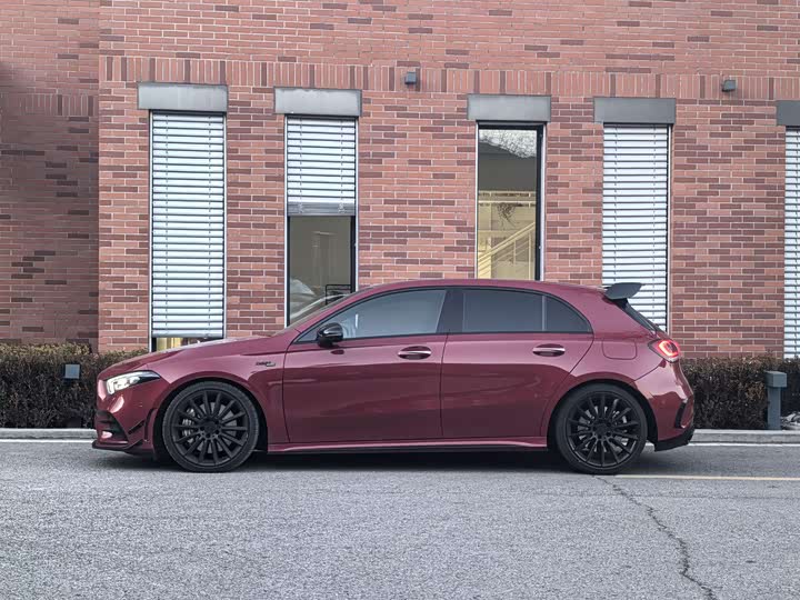 Фото 2 - Mercedes-Benz A-Class AMG