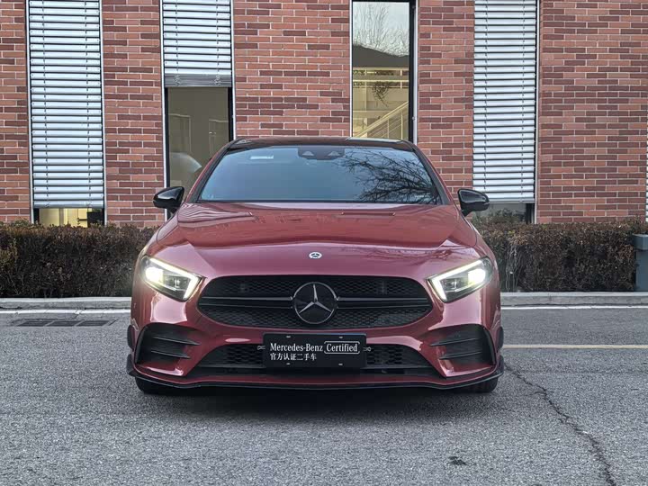 Фото 3 - Mercedes-Benz A-Class AMG