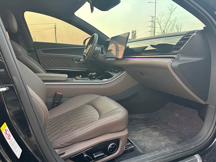 Фото 7 - BYD Han