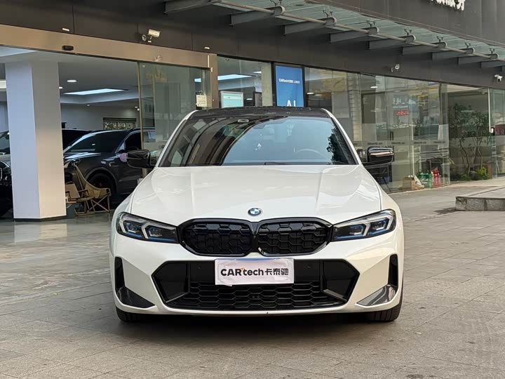 Фото 2 - BMW 3 Series