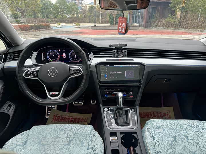 Фото 5 - Volkswagen Magotan