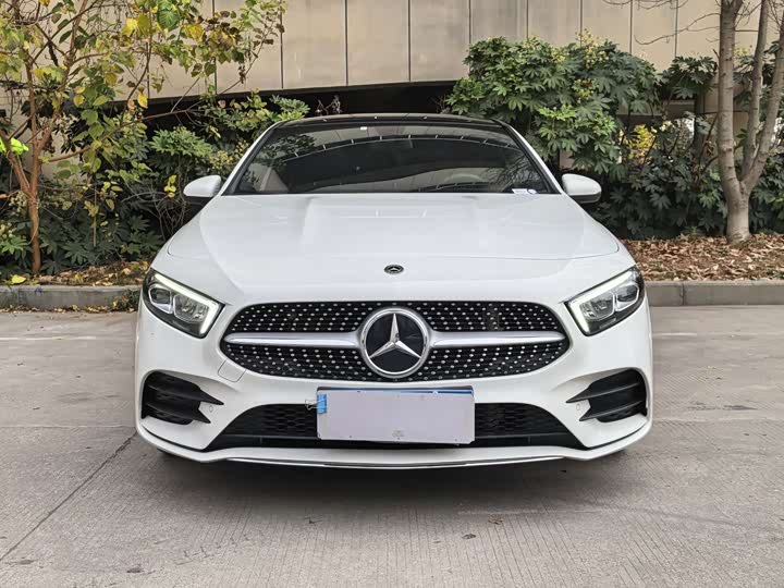 Фото 2 - Mercedes-Benz A-Class