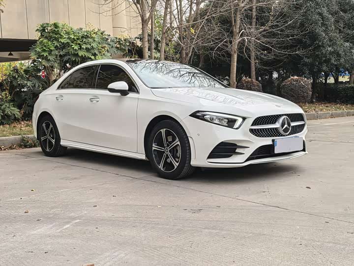 Фото 3 - Mercedes-Benz A-Class