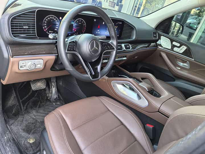 Фото 8 - Mercedes-Benz GLE-Class