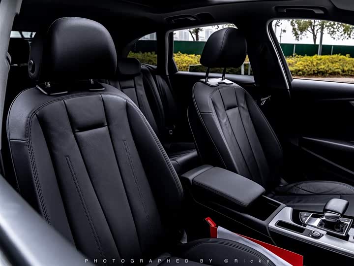 Фото 9 - Audi A4