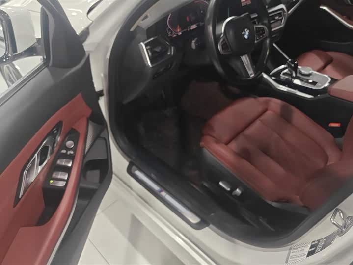 Фото 9 - BMW 3 Series