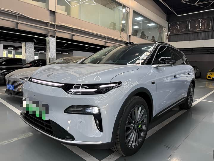 Фото 1 - Leapmotor C11