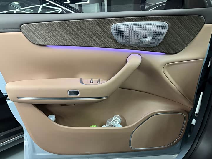 Фото 5 - Leapmotor C11