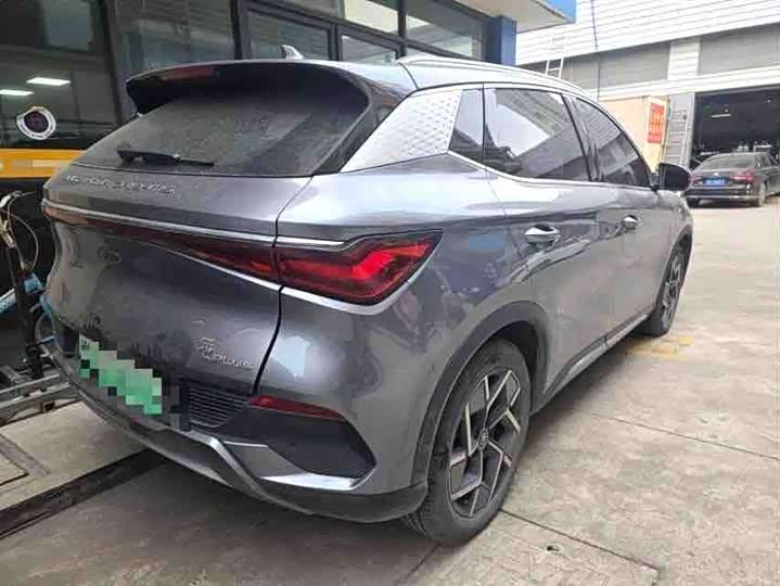 Фото 7 - BYD Yuan Plus