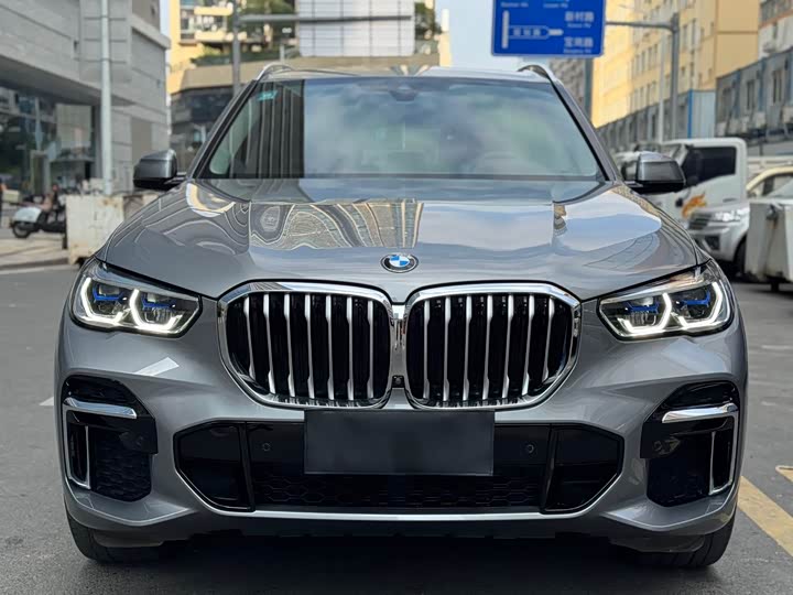 Фото 2 - BMW X5