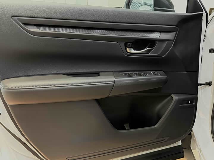 Фото 8 - Honda CR-V Hybrid