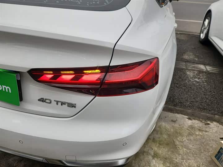 Фото 8 - Audi A5