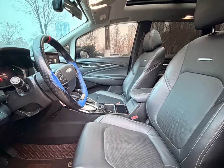 Фото 8 - Maxus G50