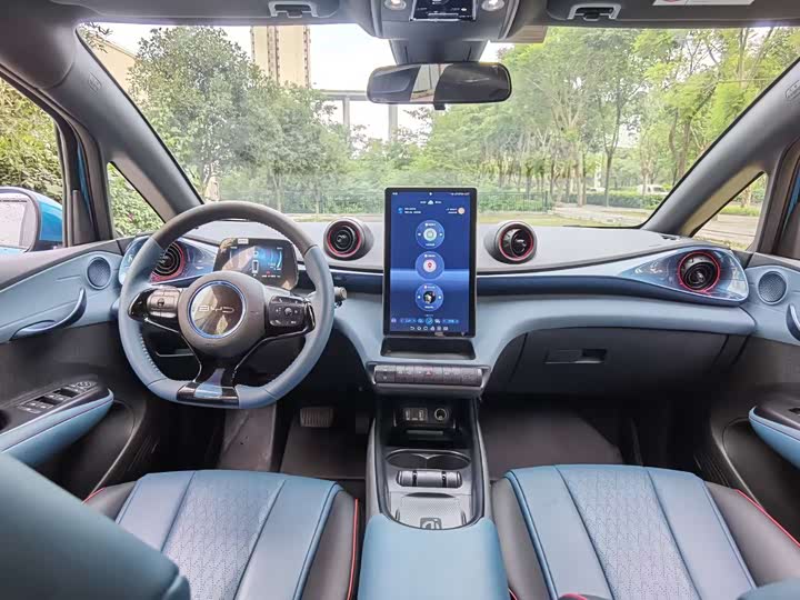 Фото 6 - BYD Dolphin