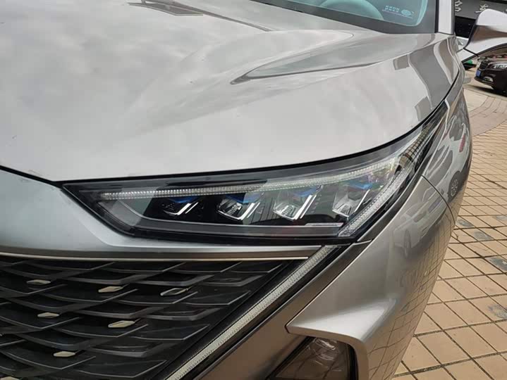 Фото 5 - Roewe RX9