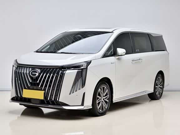 Фото 1 - GAC Trumpchi M8