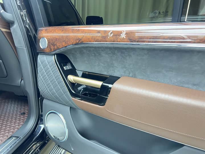 Фото 8 - Hongqi LS7 (Guoyao)